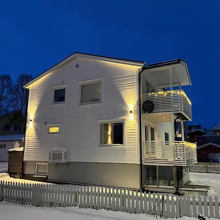 Arctic Pearl - Central House With 4 Bedrooms And 2 Bathrooms Tromso Exterior photo
